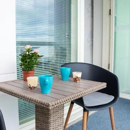 Center 1r With Perfect View, Parking