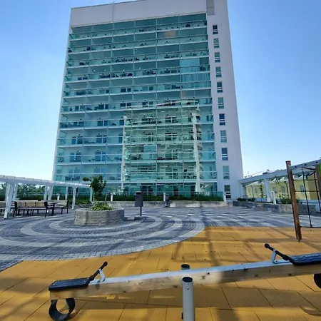Center 1r With Perfect View, Parking Apartament